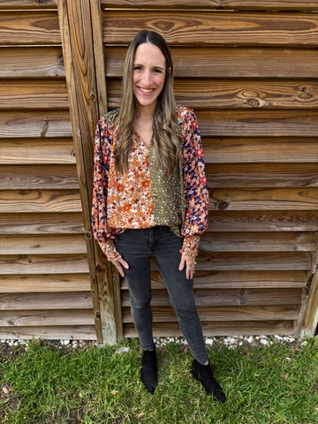 Ollie Olive Mix Floral Fall Blouse